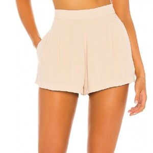 INDAH PLEATED HIGH WAISTED SHORTS DOE NEUTRAL BOHO